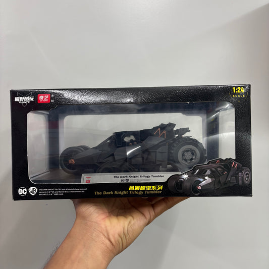 QY Toys 1:24 scale die-cast Batmobile Tumbler model