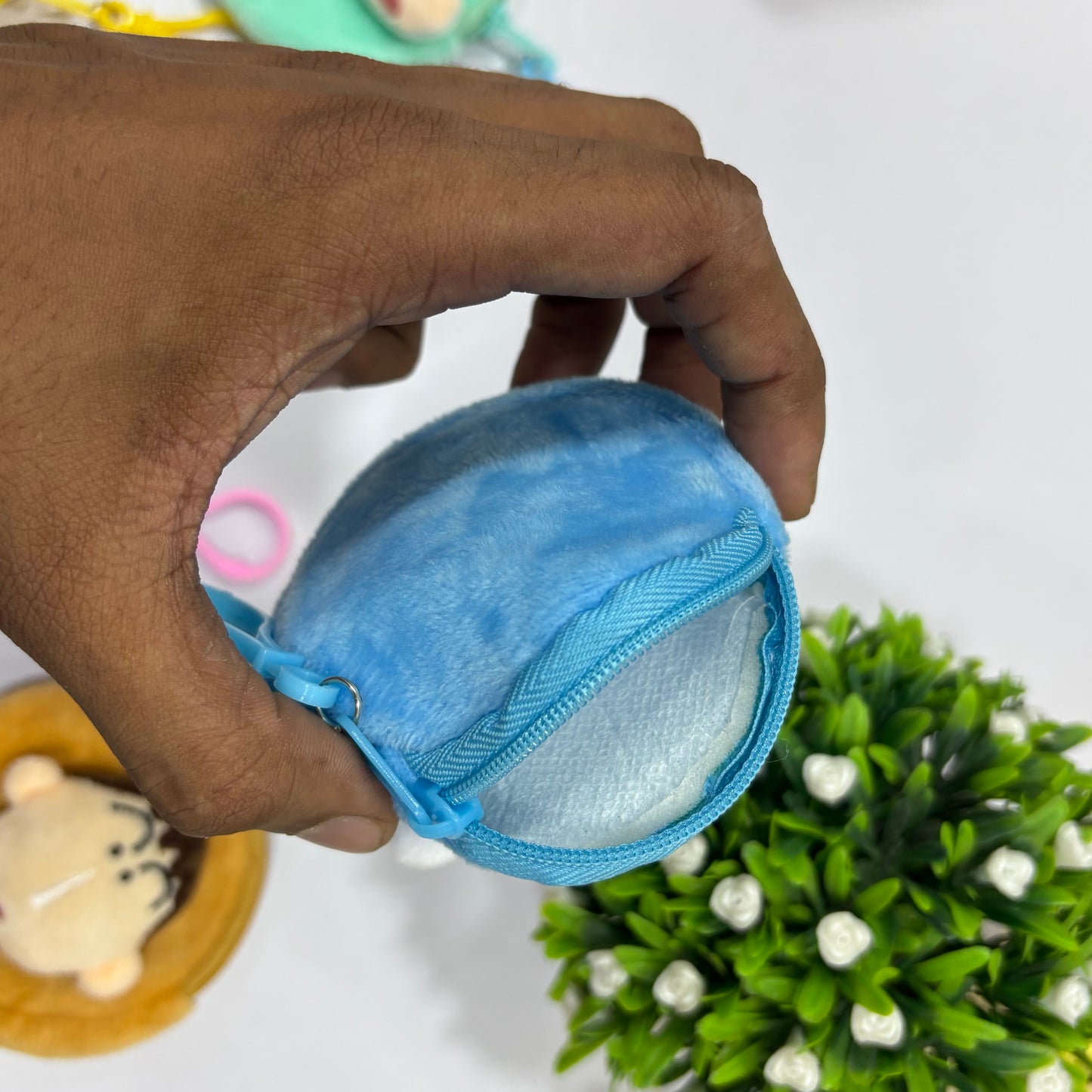 Shinchan Faces Mini-coin pouch Plushies