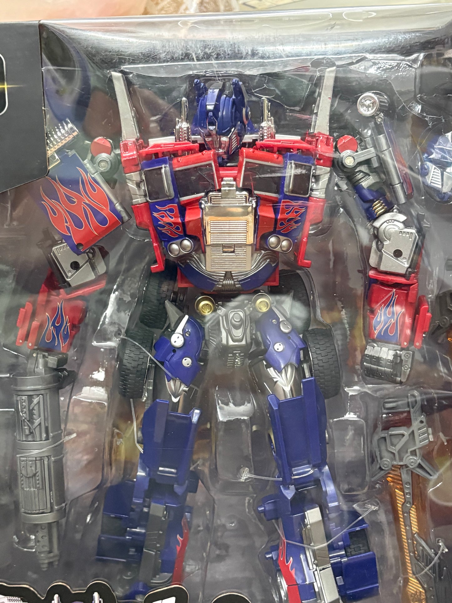 Optimus prime | Transforming Figure | 30cm | Transformer figures