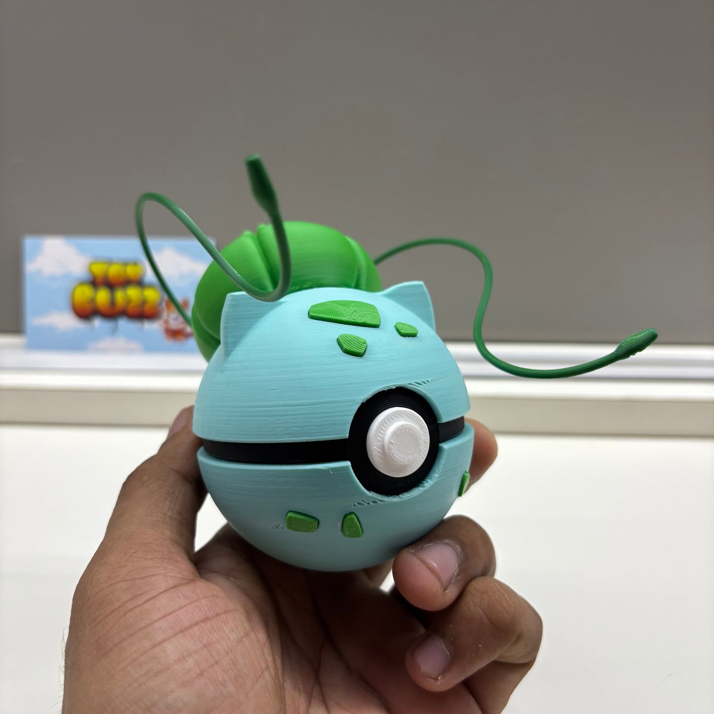 Bulbasaur Pokeball