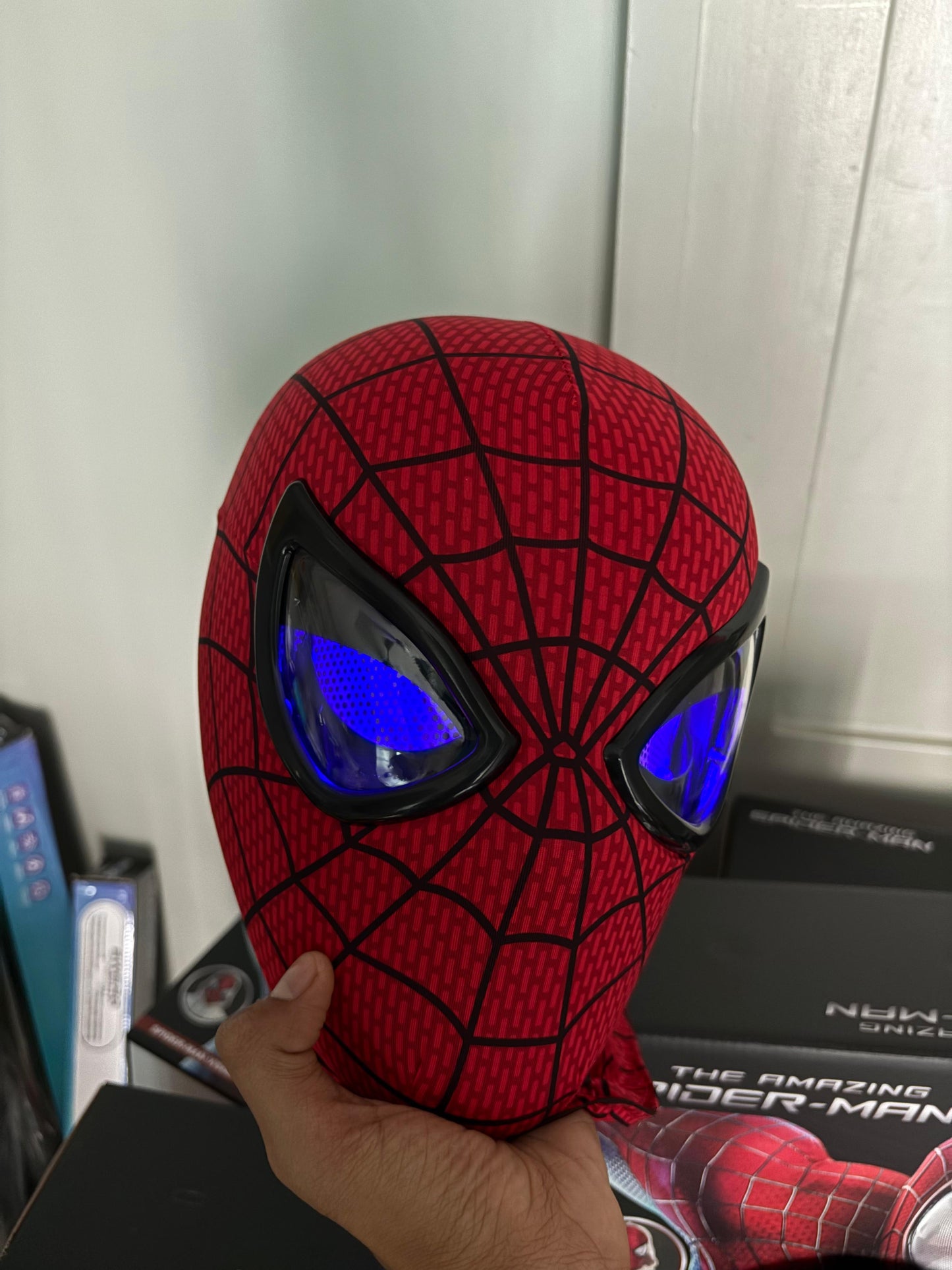 Spiderman mask | with moving eyes, lights, jaw motion activated blinking eyelid Spider-Man