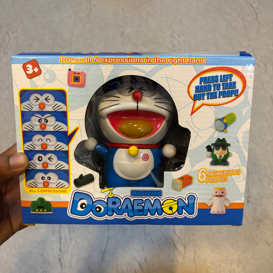 Doraemon | Doremon with gadgets