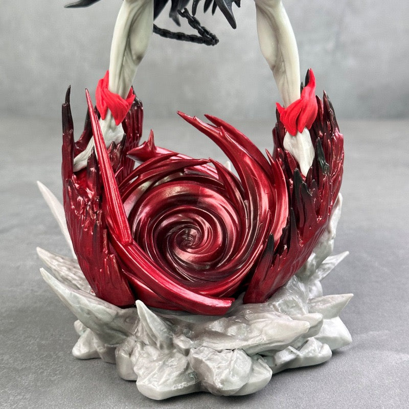 Ulquiorra Cifer 3.0 – Bleach Anime Figure with Crimson Energy Base (30 cm)