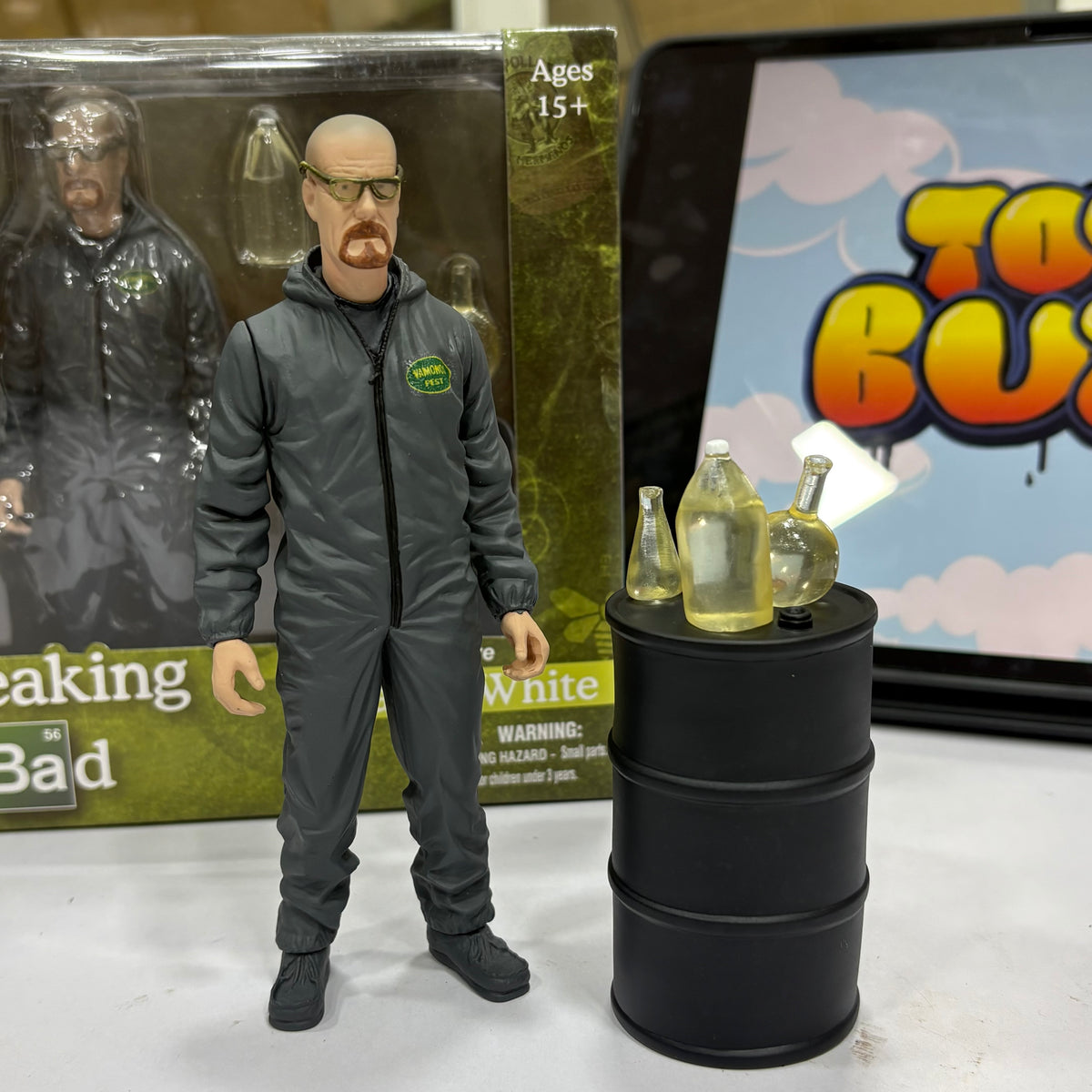 Walter White | Breaking Bad Collectible Figure with Accessories