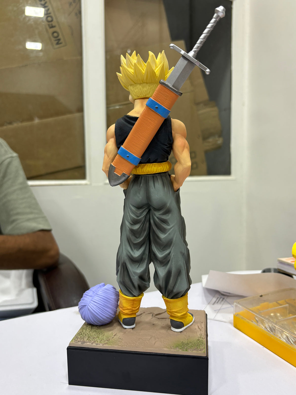Trunks dragon ballz statue | 30cm