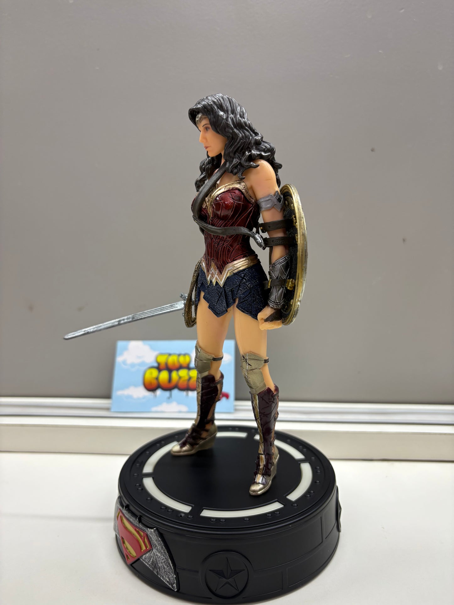 Wonder Woman figure | 8 inches figure