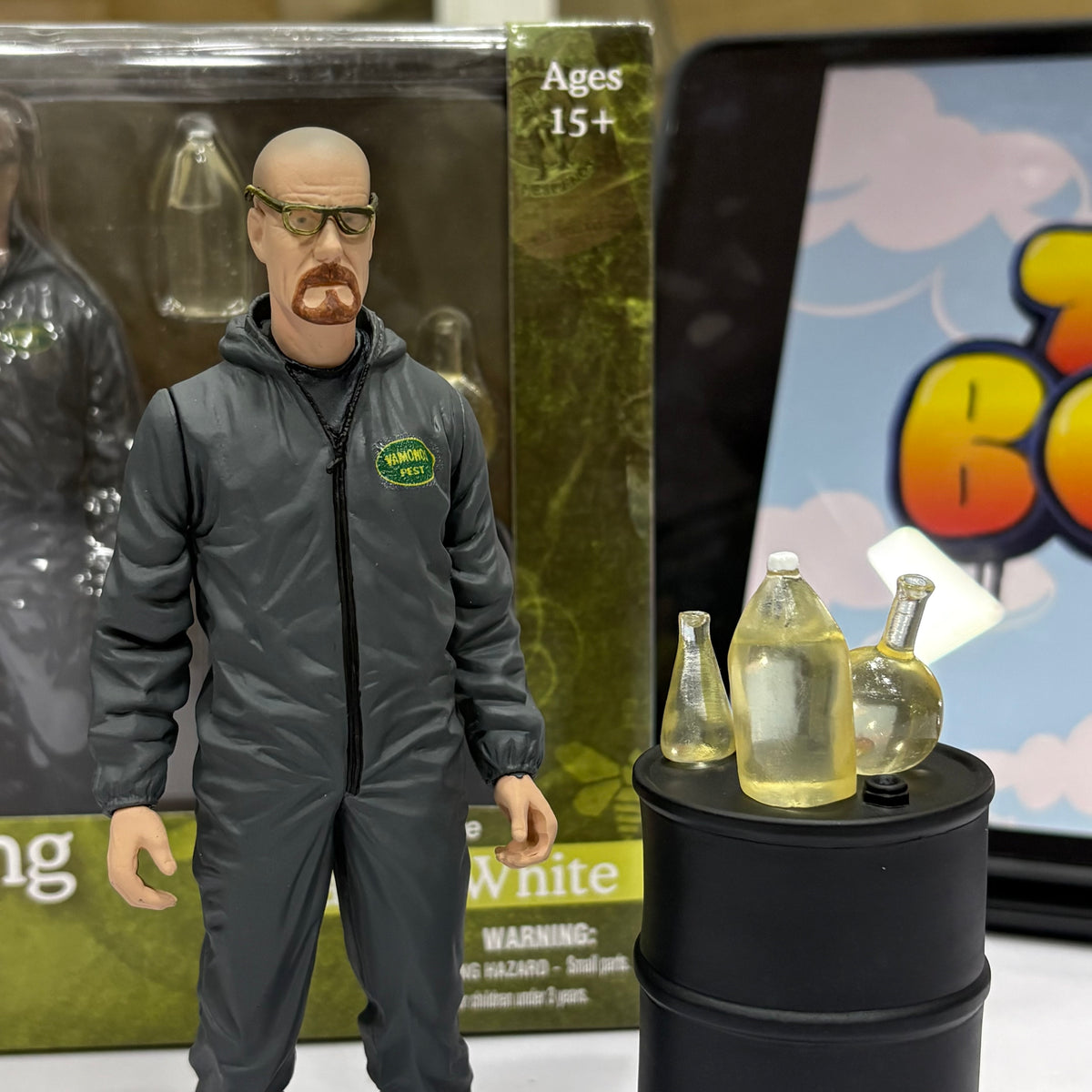 Walter White | Breaking Bad Collectible Figure with Accessories