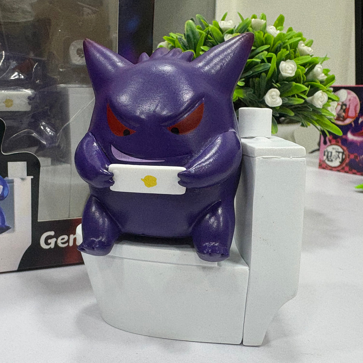Gengar with Smartphone – 14cm Pokemon Collectible Figure