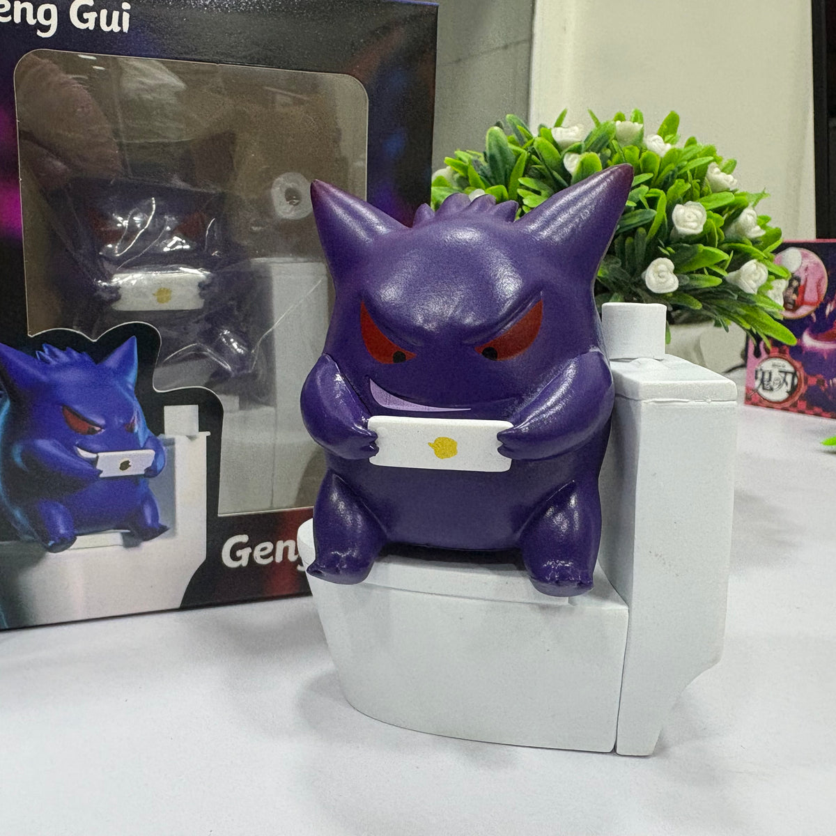 Gengar with Smartphone – 14cm Pokemon Collectible Figure