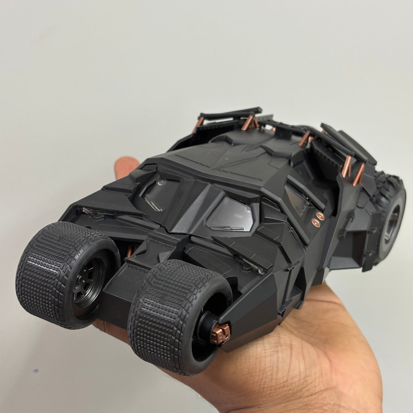 QY Toys 1:24 scale die-cast Batmobile Tumbler model