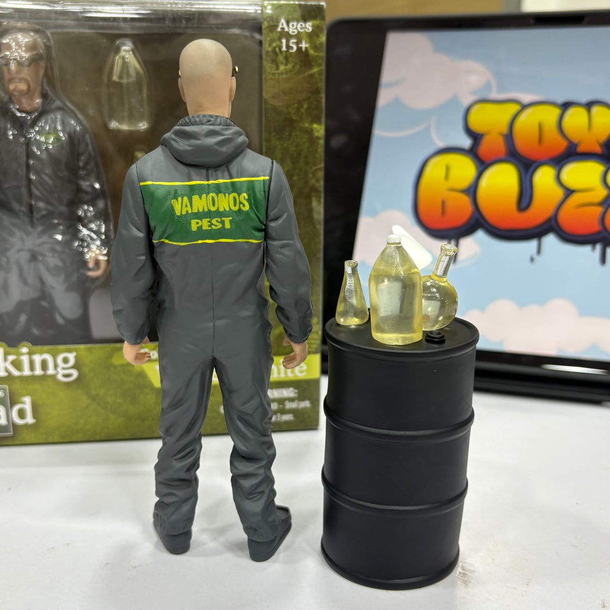 Walter White | Breaking Bad Collectible Figure with Accessories