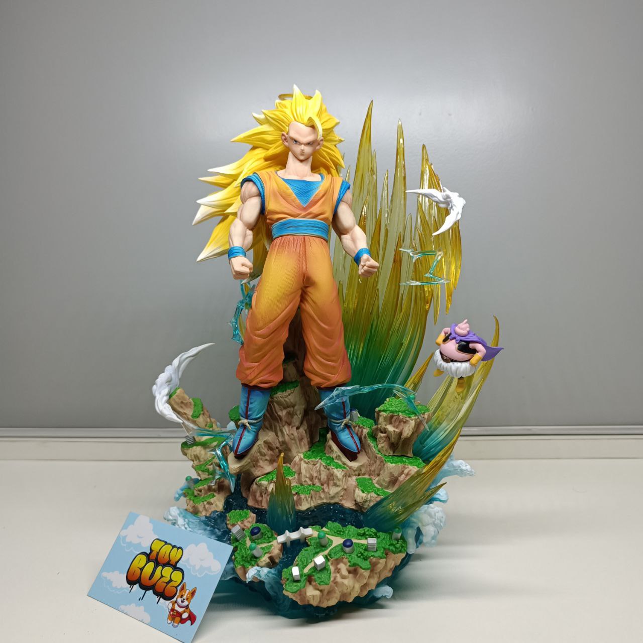 SSJ3 Goku Figure