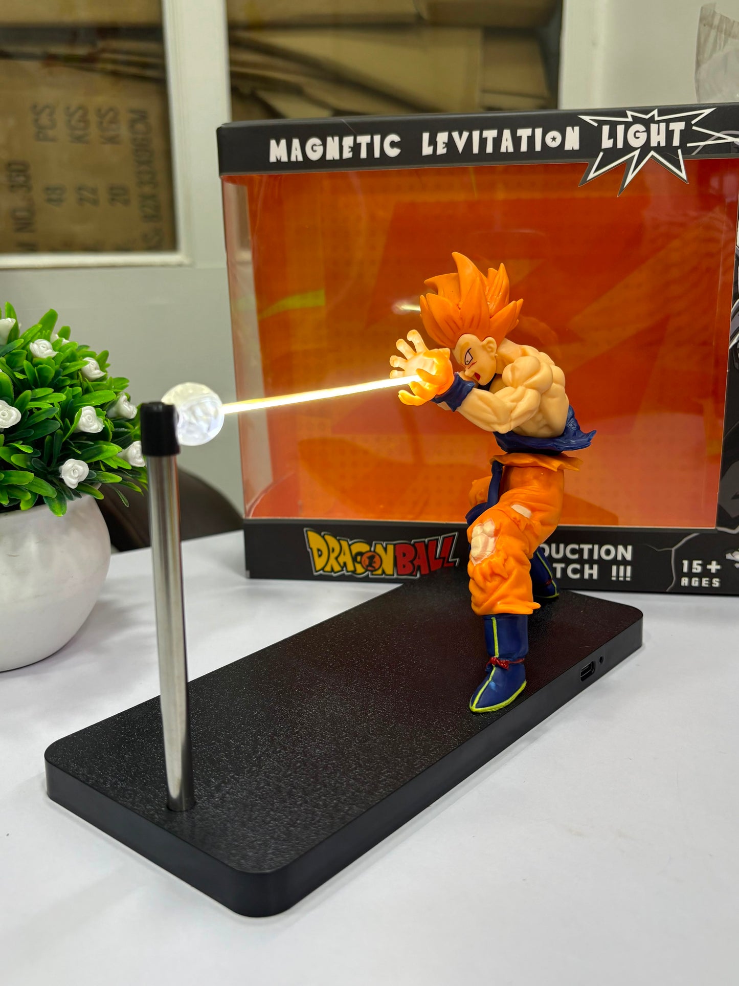 Goku Magnetic Lamp