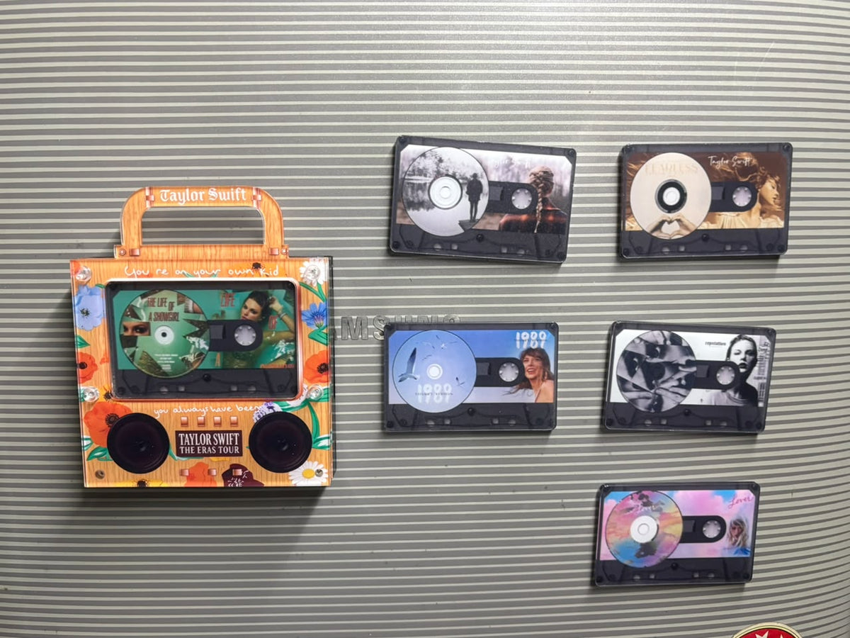 Taylor Swift | RetroBeat Cassette Music Player – Custom Music Edition | 6 cacet