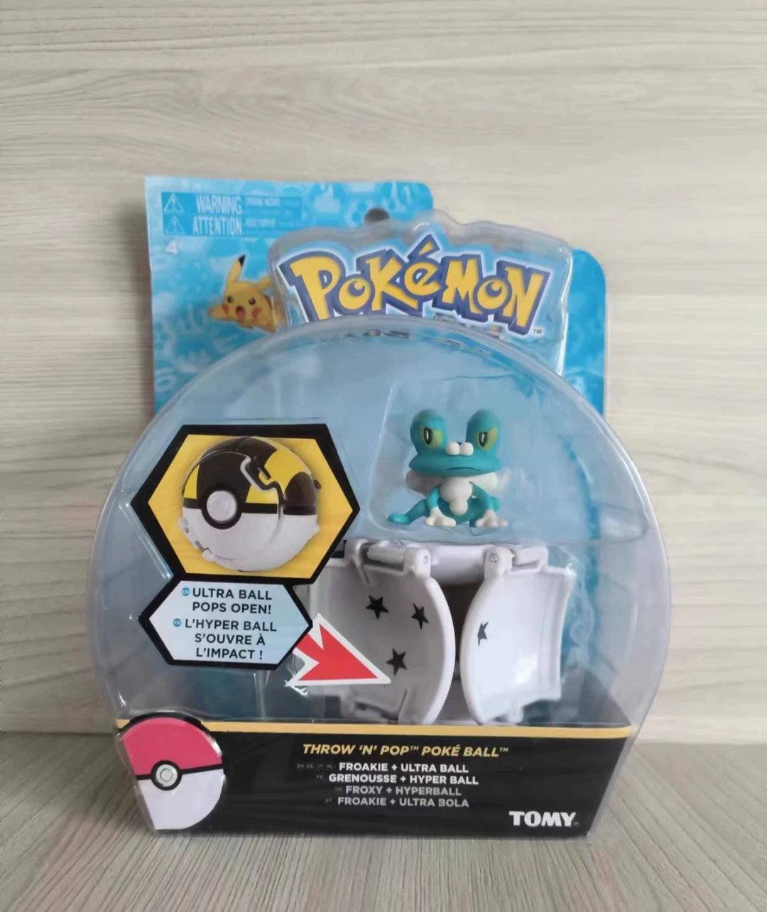 Froakie Throw n pop pokeball | Pokemon
