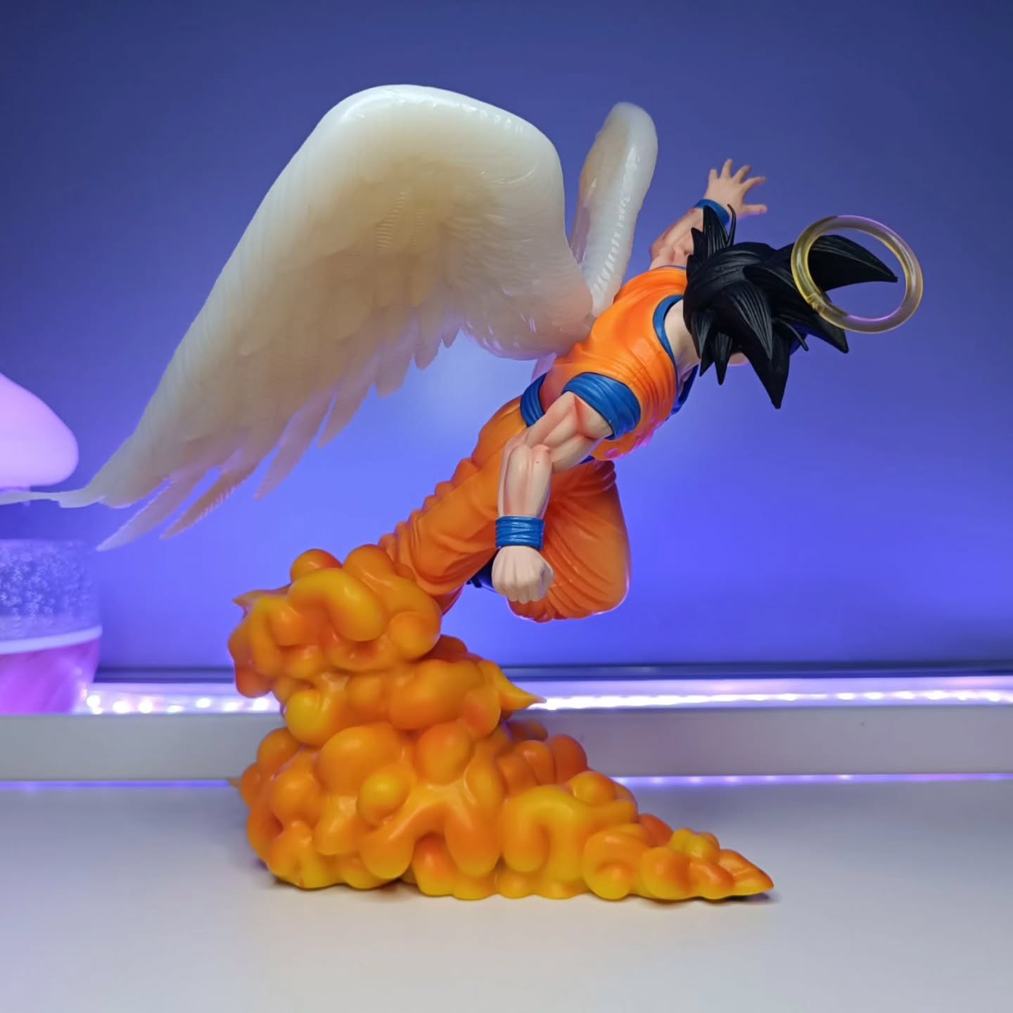 Wings Goku Figure