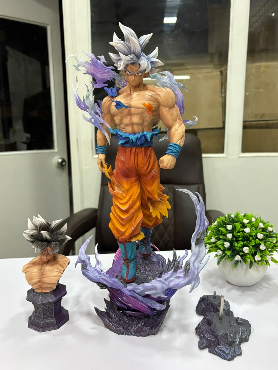Goku ultra instinct | Dual head | 45cm | Dragon ballz