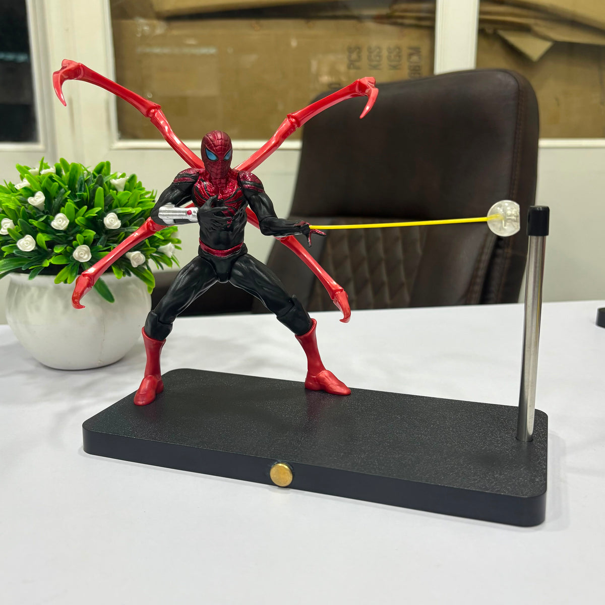 Spiderman magnetic lamp | Ironspiderman figure