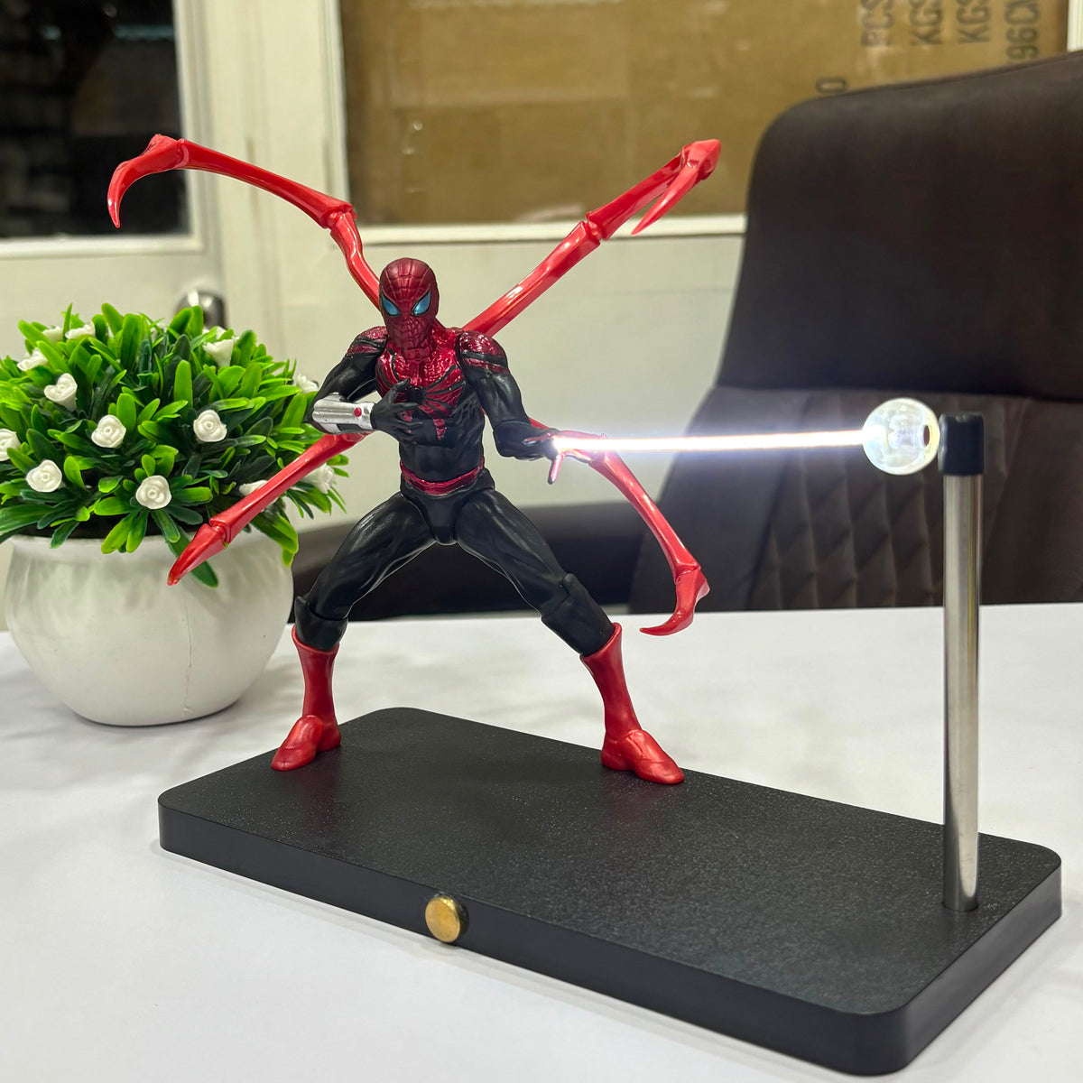 Spiderman magnetic lamp | Ironspiderman figure