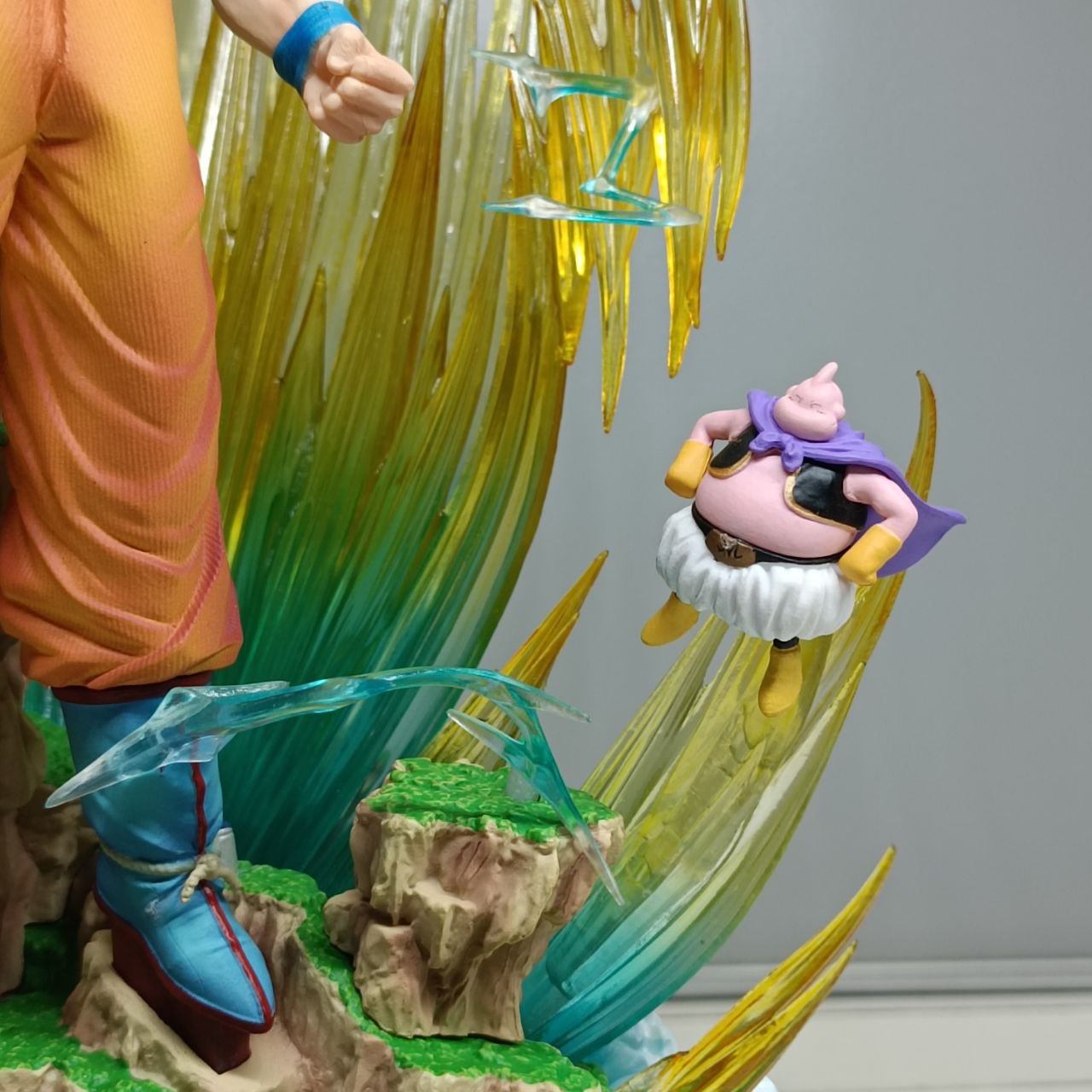 SSJ3 Goku Figure