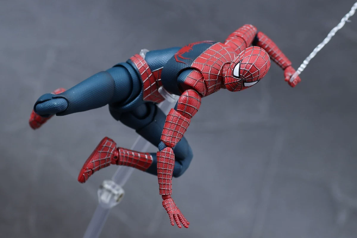 Tobey Maguire | Friendly Neighborhood Spiderman Action figure| Ct toys