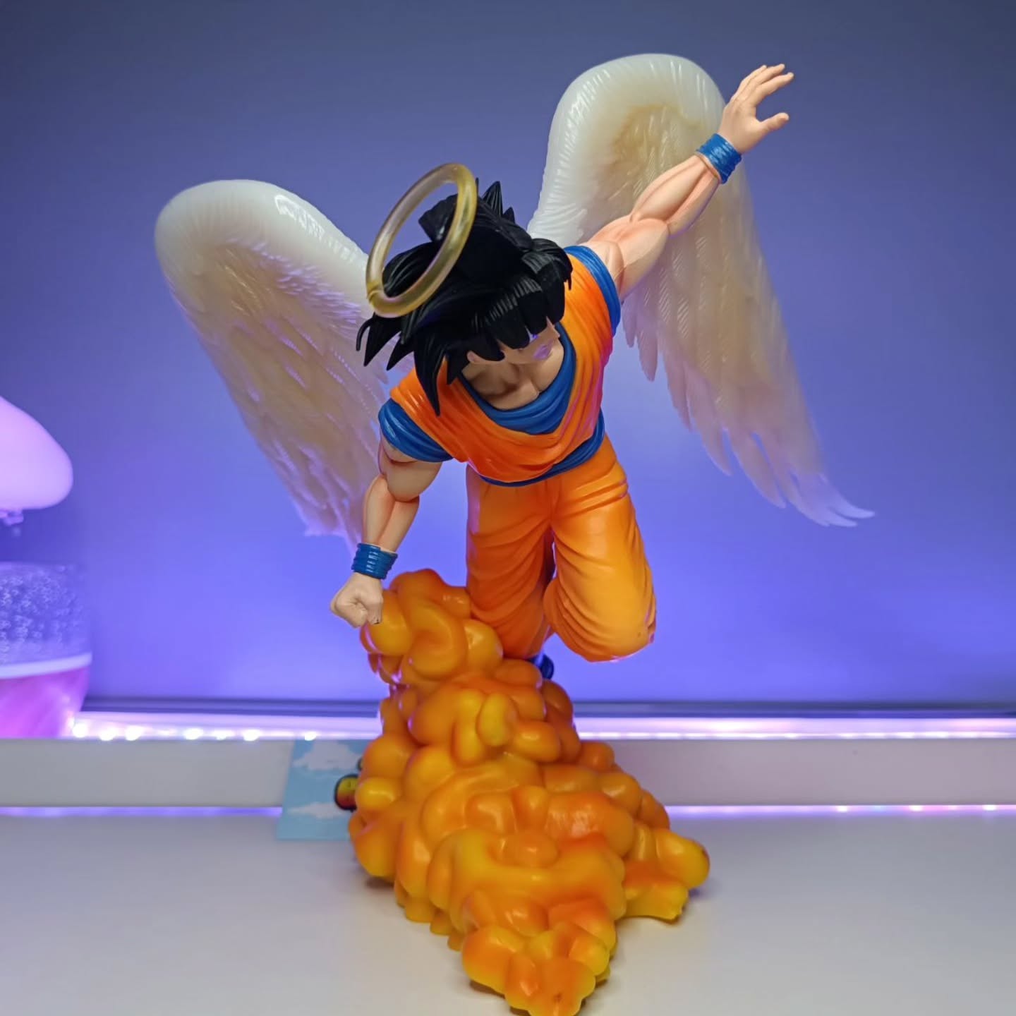 Wings Goku Figure