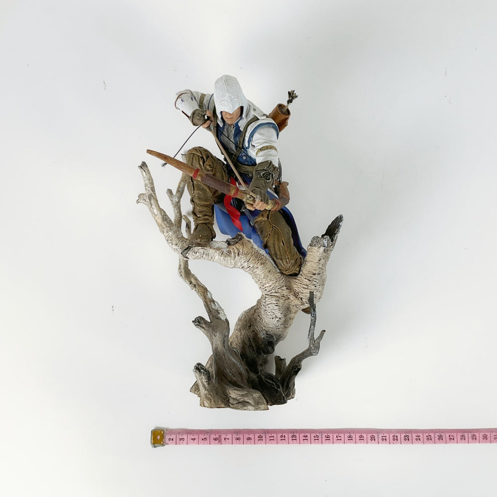 Assassins Creed III - Collectors Edition Figurine Conner: The Hunter