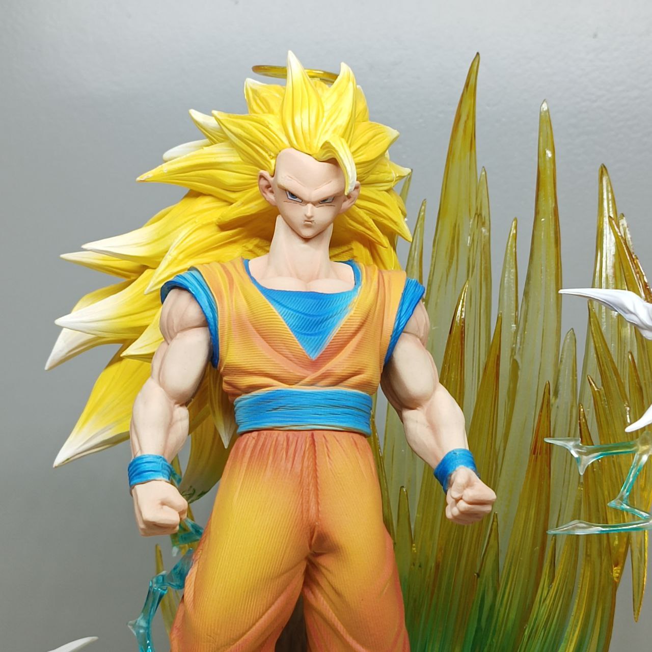 SSJ3 Goku Figure