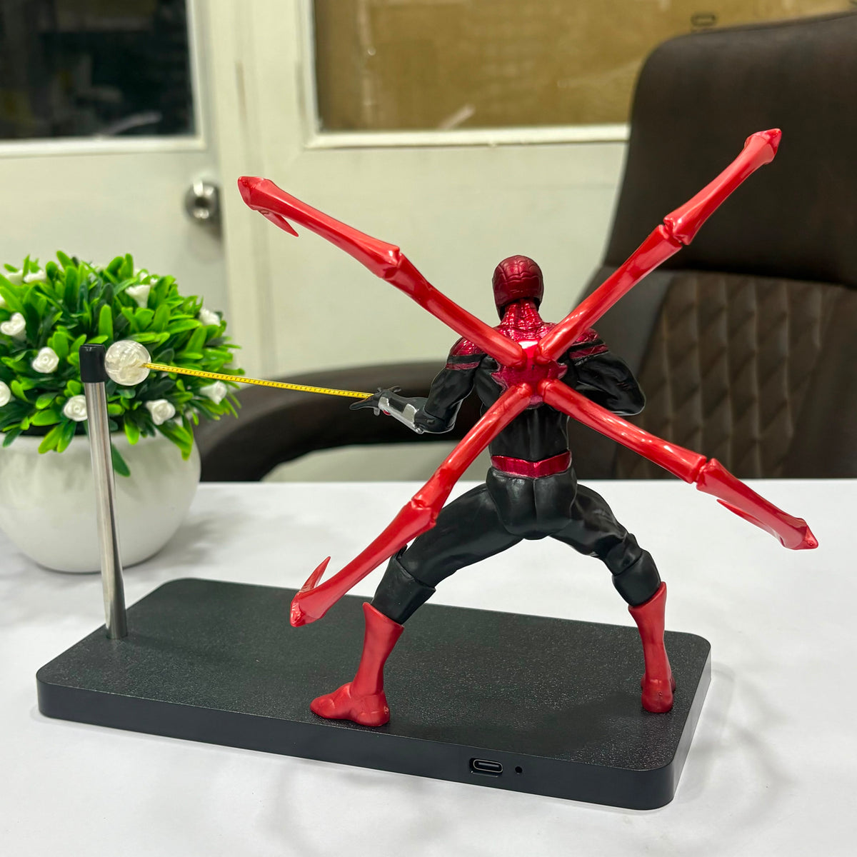 Spiderman magnetic lamp | Ironspiderman figure