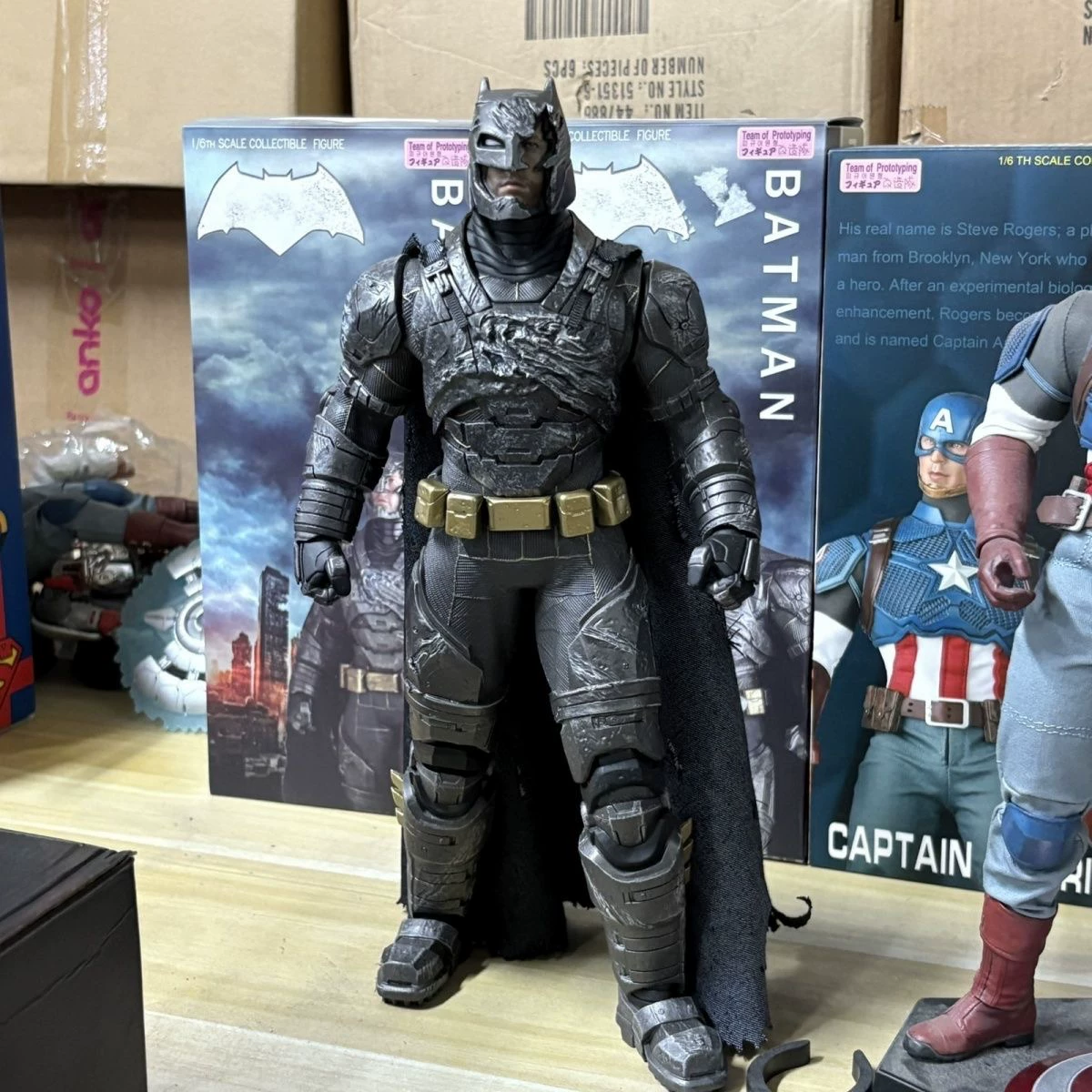 Batman Statue | 30cm| Dc