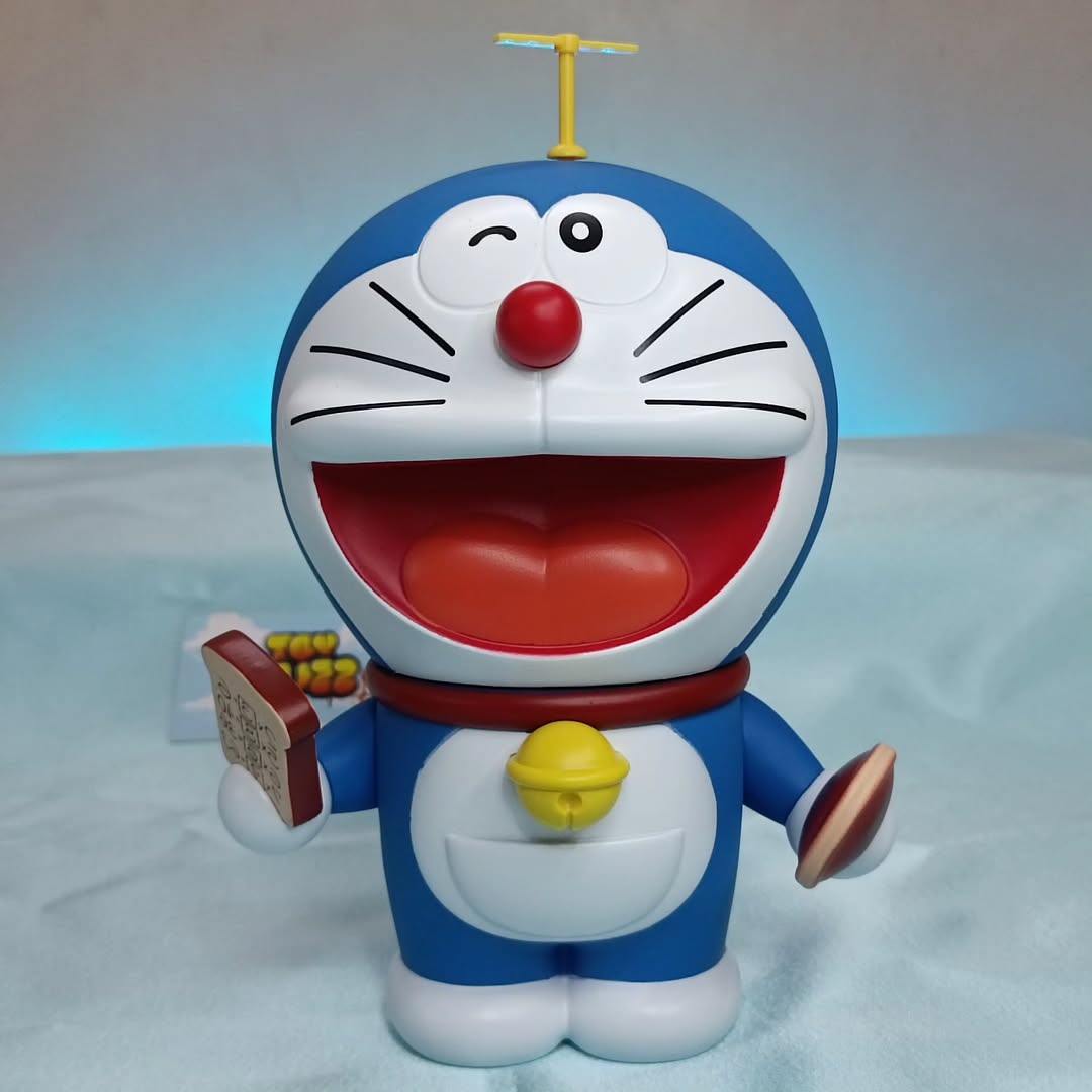 Doraemon Figure (Big Size)