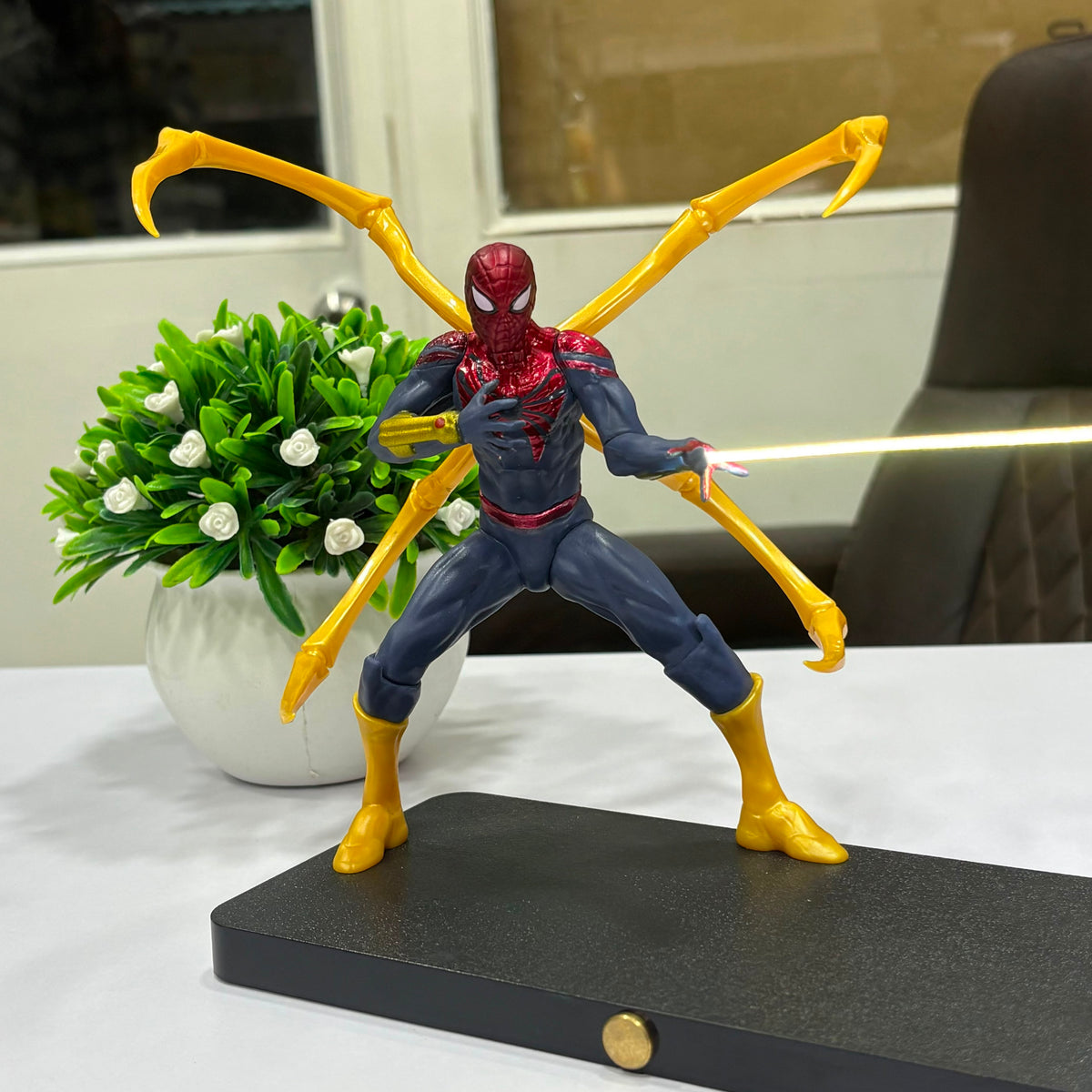 Spiderman magnetic lamp | Ironspiderman figure