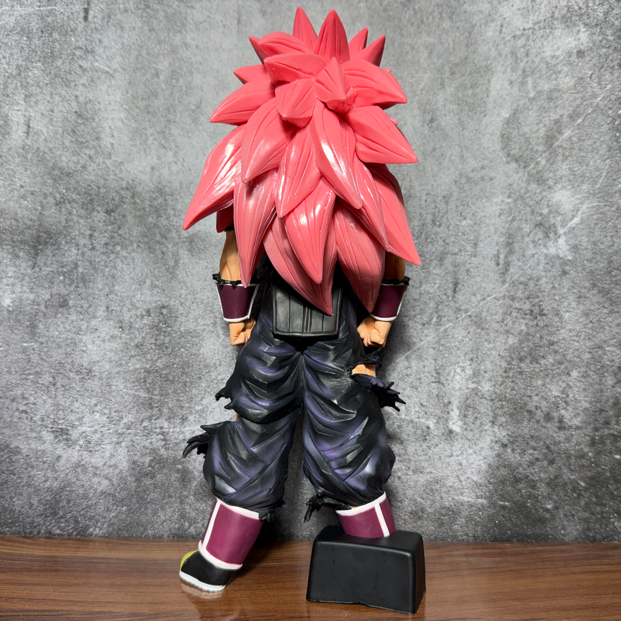 Rose gold Goku ssj3 | 30cm | Magnetic mask | Dragon ballz