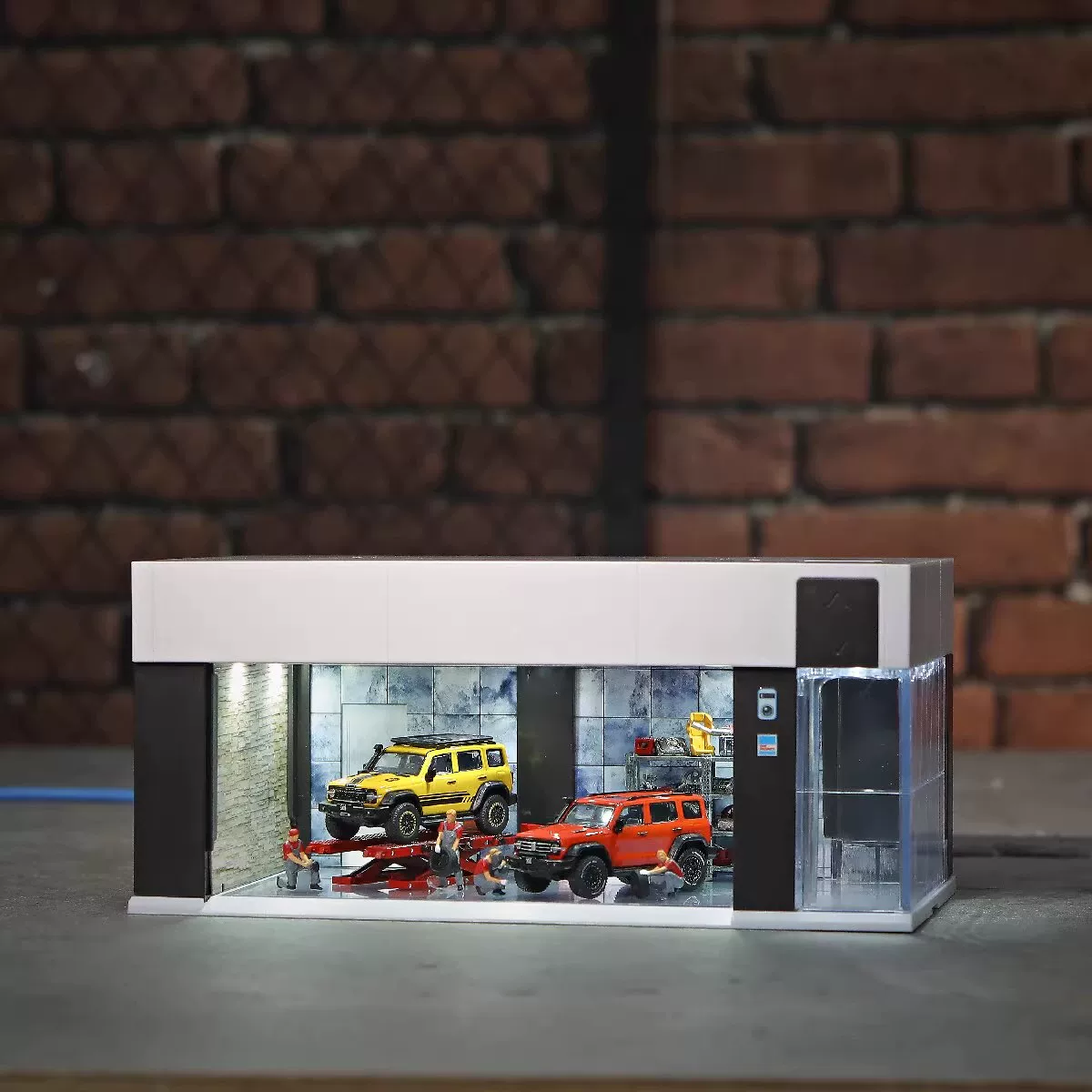 Electric Motorized Garage Diorama With Lights and Voice Control for 1:64 Diecast Scale Models