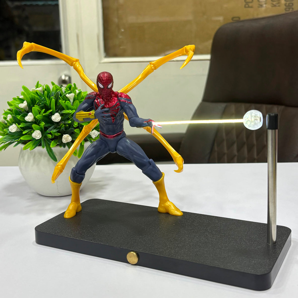 Spiderman magnetic lamp | Ironspiderman figure