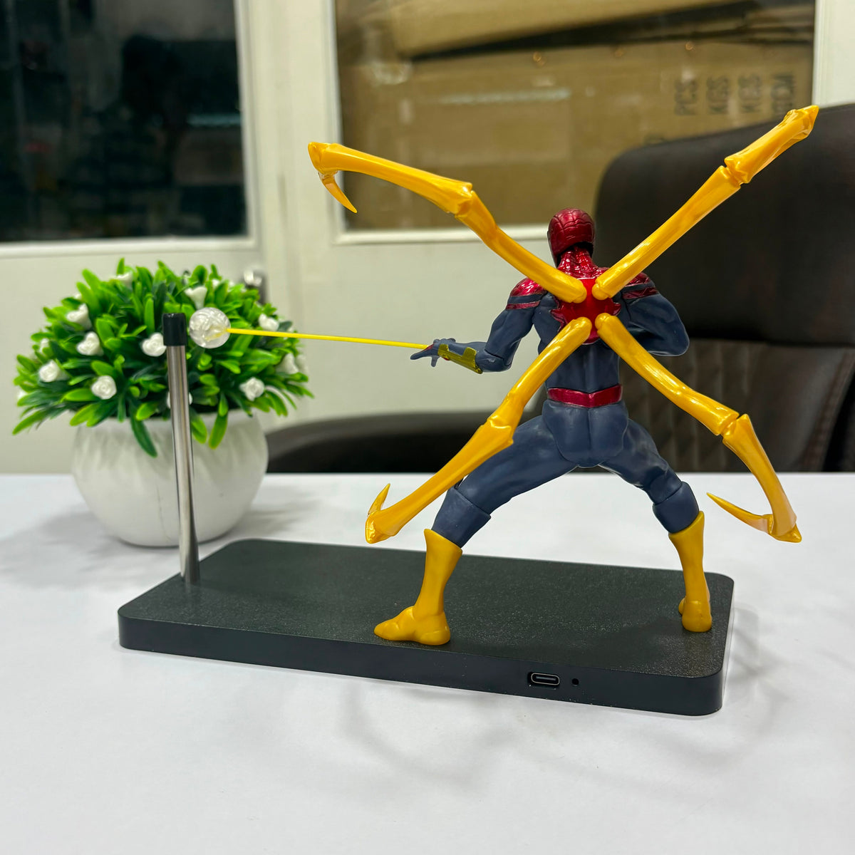 Spiderman magnetic lamp | Ironspiderman figure