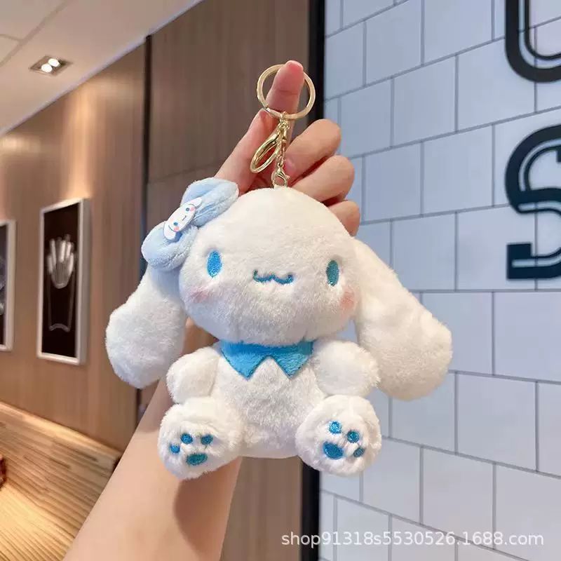 Hello kitty plushie keychain