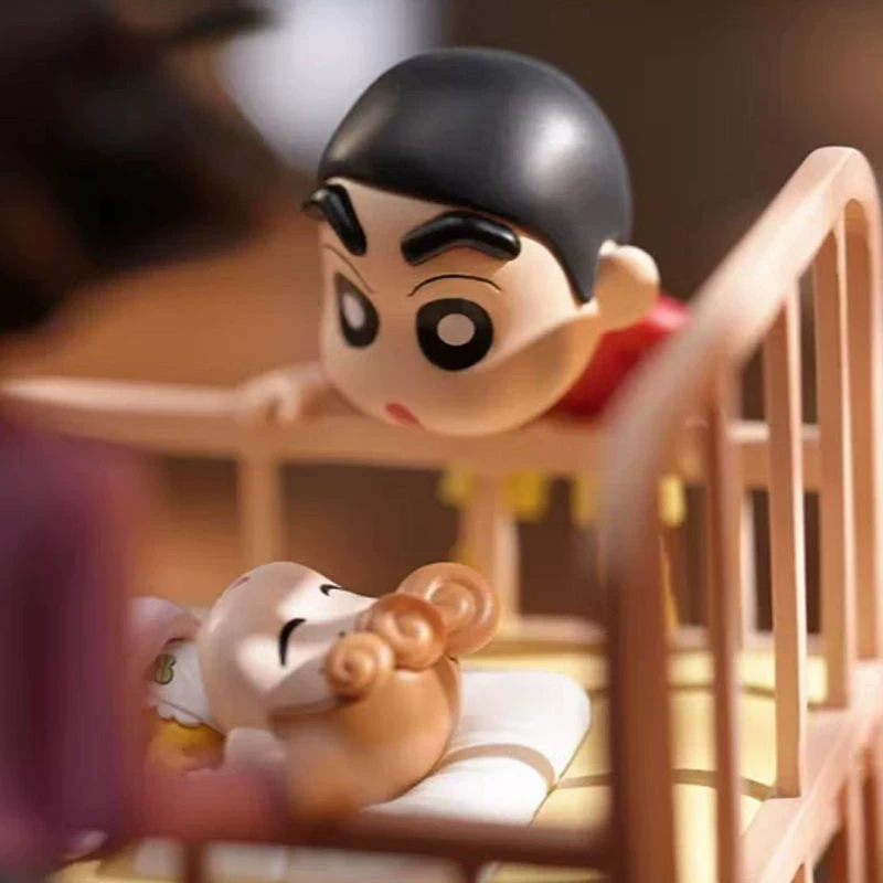 Shinchan Family Set