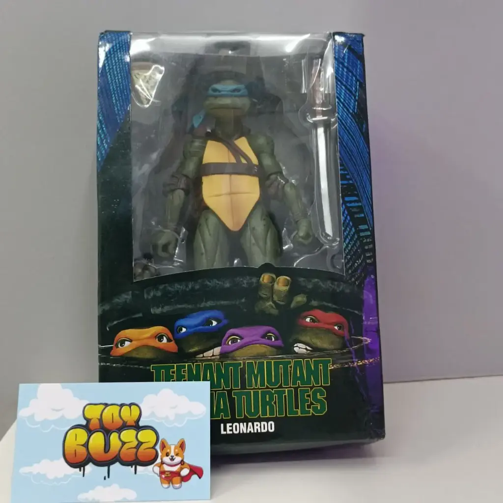 TMNT LEONARDO ACTION FIGURE