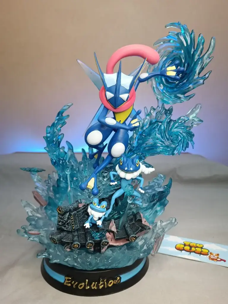 GRENINJA FIGURE