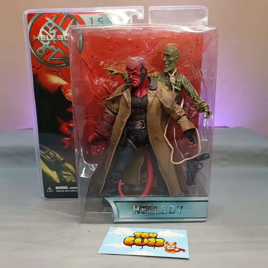 HELLBOY ACTION FIGURE