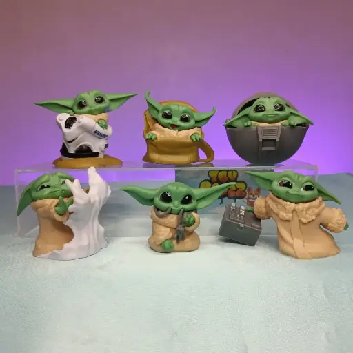 BABY YODA FIGURE SET