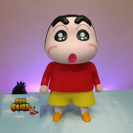 STANDING RED SHINCHAN FIGURE