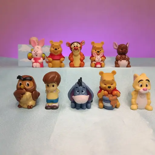WINNIE THE POOH FIGURE SET