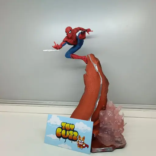 SPIDERMAN HOME-COMING FIGURE