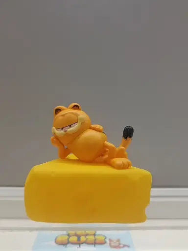 GARFIELD LAMP