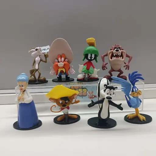LOONEY TUNES