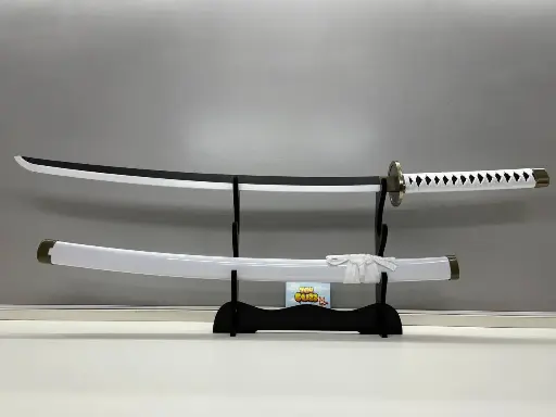 WHITE WOODEN KATANA